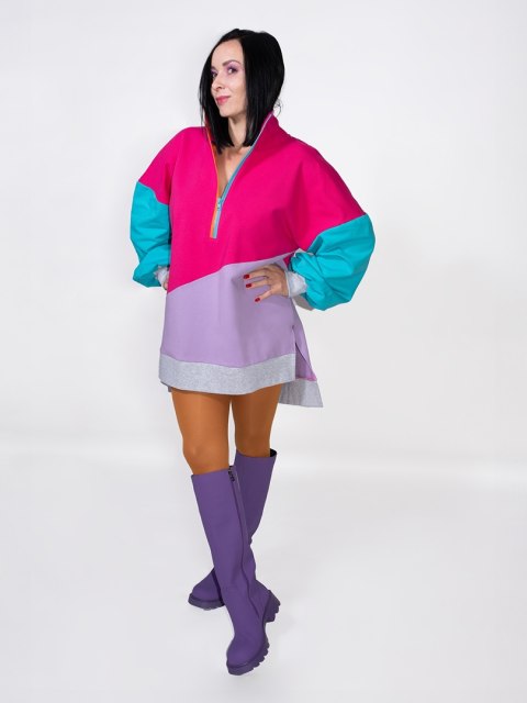 BLUZA KOLOROWA ZE STÓJKĄ I ŚCIĄGACZEM A BLUZA KOLOROWA ZE STÓJKĄ I ŚCIĄGACZEM A