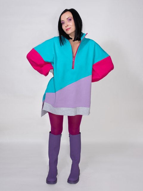 BLUZA KOLOROWA ZE STÓJKĄ I ŚCIĄGACZEM D BLUZA KOLOROWA ZE STÓJKĄ I ŚCIĄGACZEM D
