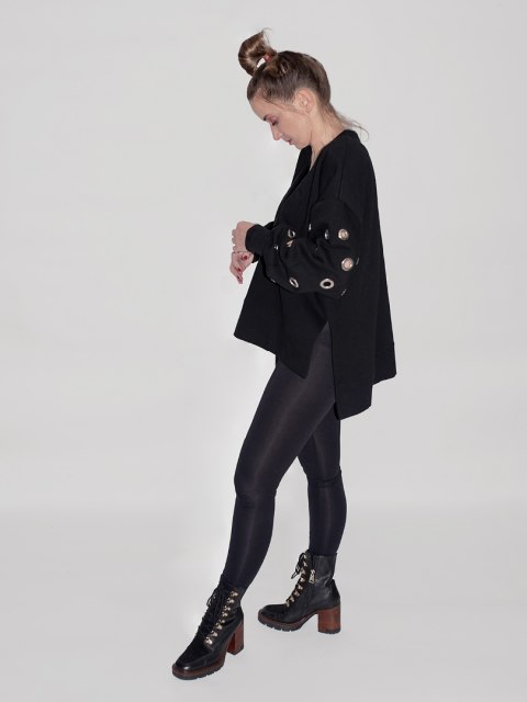 BLUZA Z OCZKAMI CZERŃ BLUZA Z OCZKAMI CZERŃ