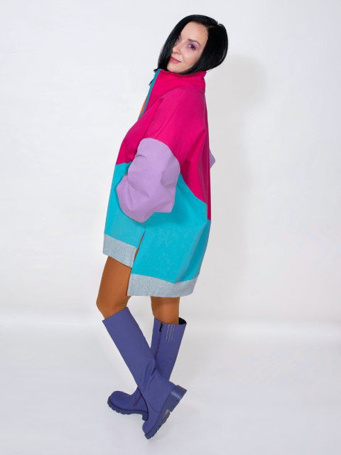 BLUZA KOLOROWA ZE STÓJKĄ I ŚCIĄGACZEM F BLUZA KOLOROWA ZE STÓJKĄ I ŚCIĄGACZEM F